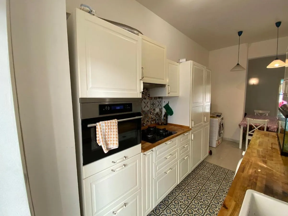 One Bedroom Apartment Near Metro Pigneto Rome 0*,